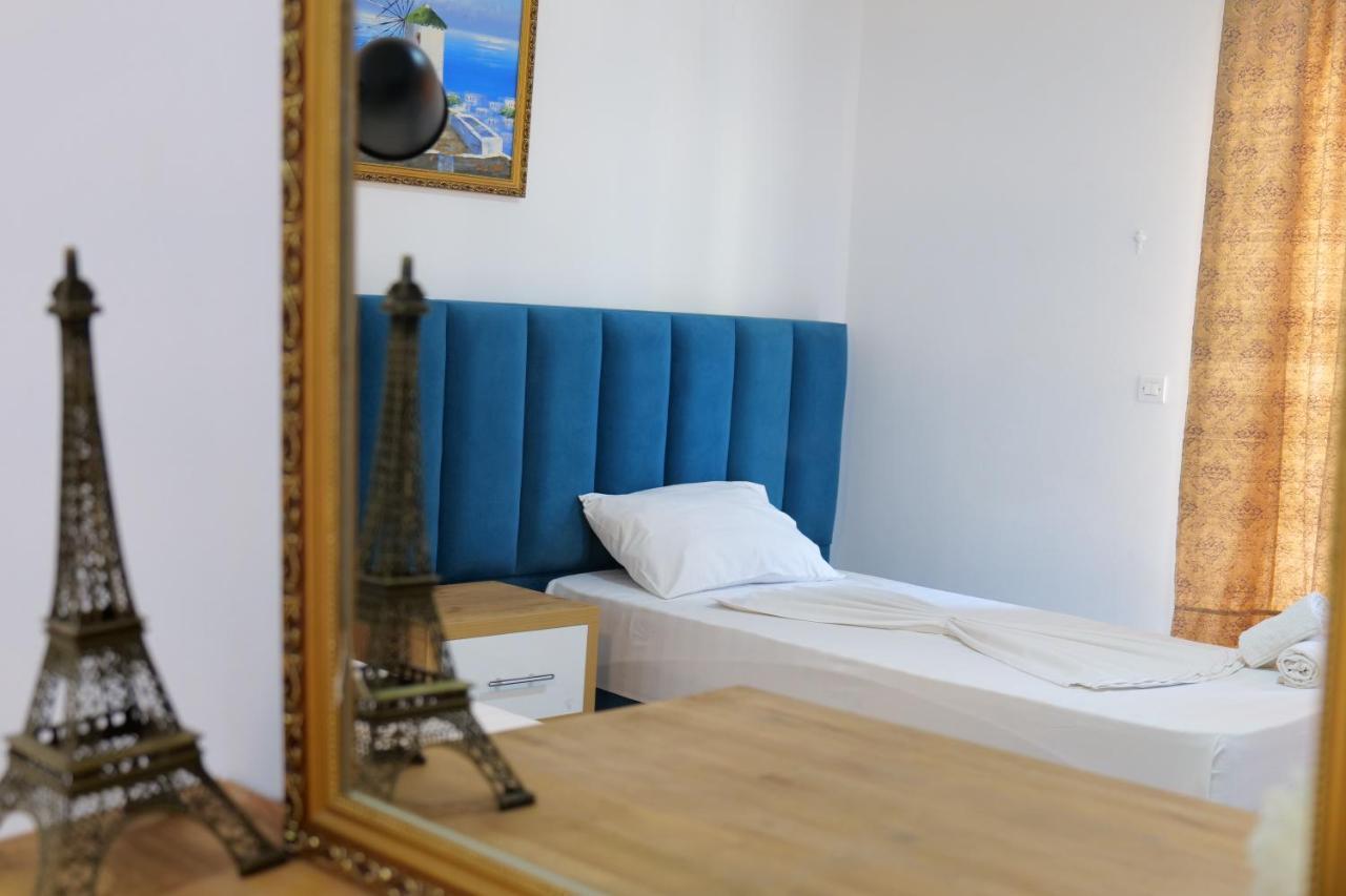 Eden Hotel 2*